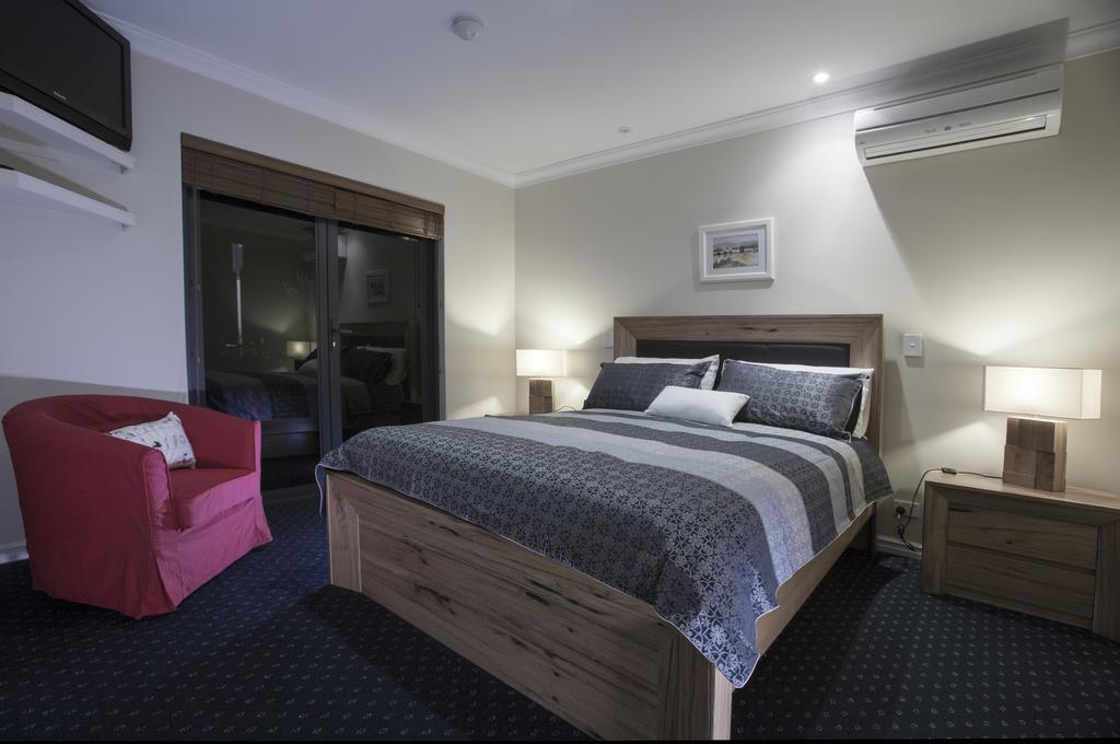 Murray River Lodge Luxury Boutique Accommodation B&B - Adults Only North Yunderup Номер фото