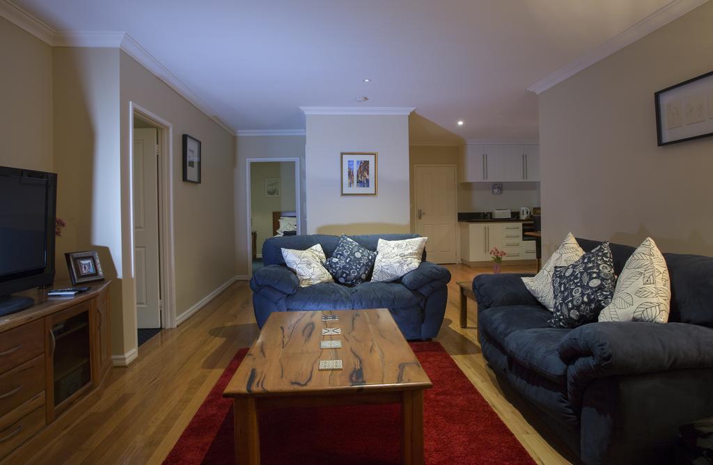 Murray River Lodge Luxury Boutique Accommodation B&B - Adults Only North Yunderup Экстерьер фото